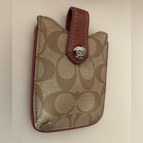 Coach Handbags - Coach Beige and Mauve Card Holder